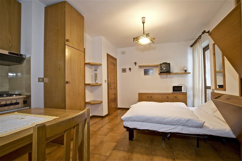 Residence Raffaella Santa Caterina Valfurva Eksteriør bilde